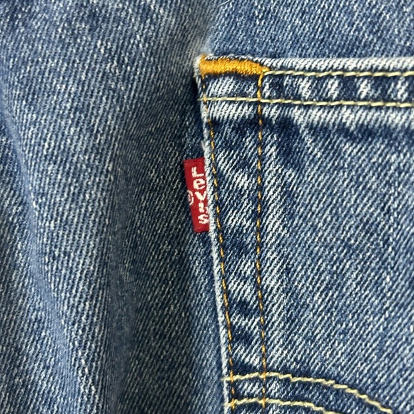 Levi’s 505 Straight Leg Medium Wash Denim Jeans Men’s 40x30 (40x29) - Picture 4 of 10